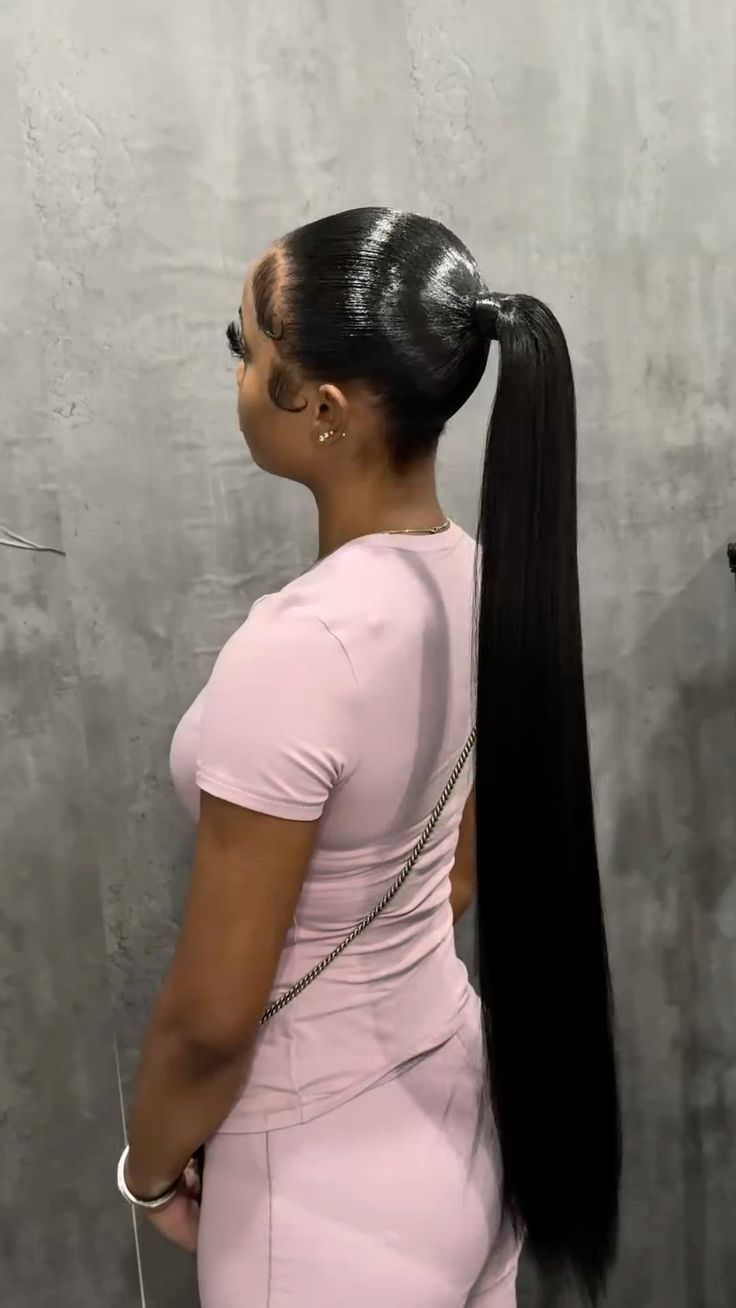 Sleek Weave Ponytail (2 hours )